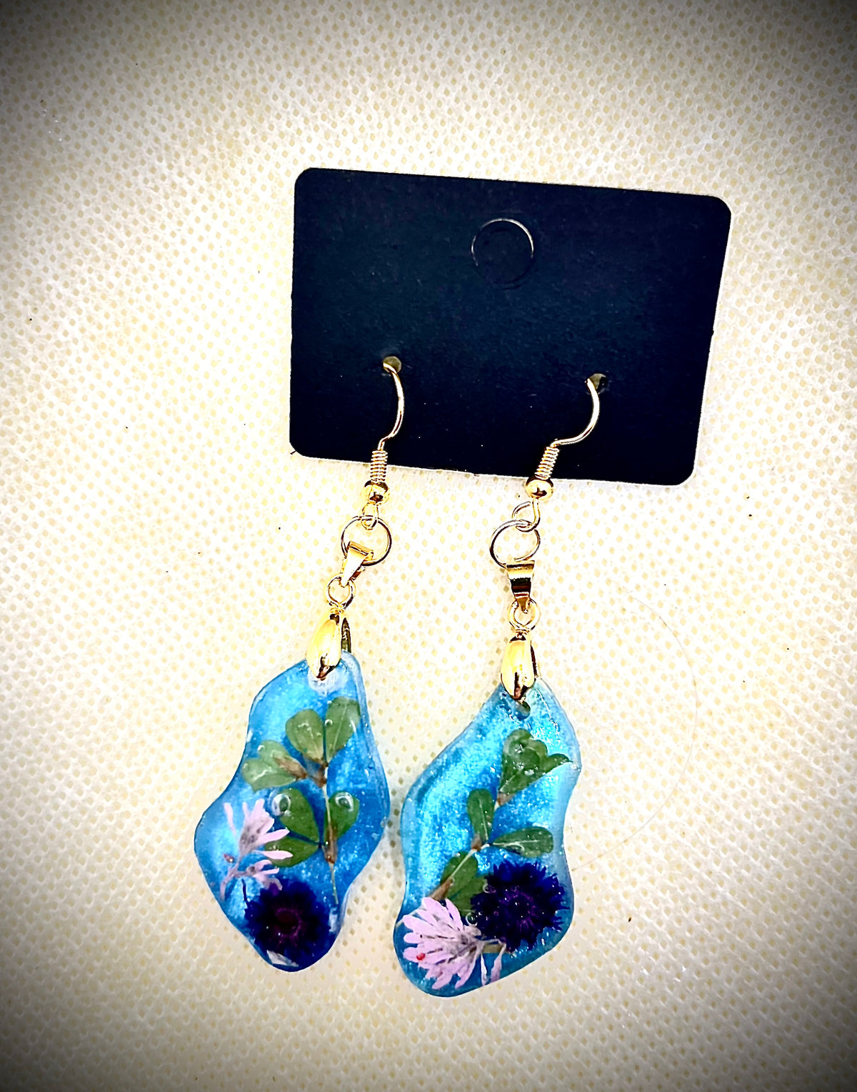 Pink & Purple Pressed Flower Epoxy Resin Dangle Earrings 🌿