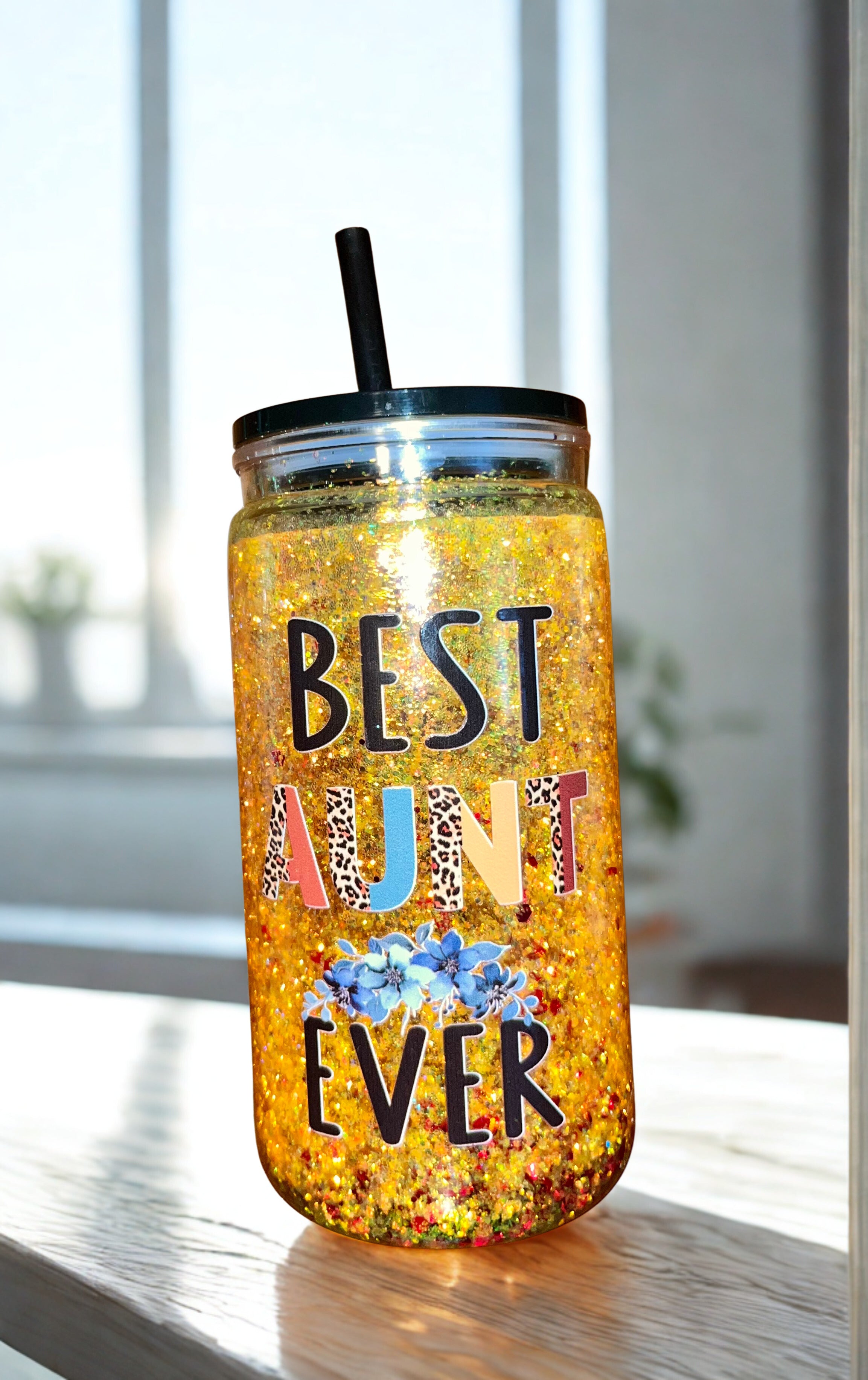 “Best Aunt Ever” 16 ounce Snowglobe Tumbler